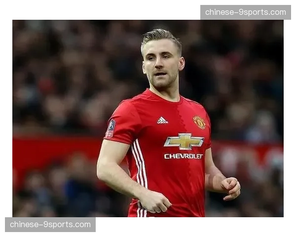 埃弗顿蒂尔诺巴里替补绝杀 临场换人调整见效 埃弗顿蒂尔诺巴里替补绝杀 临场换人调整见效